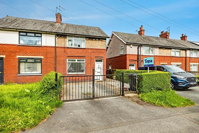 2 Bedroom Semi Detached House For Sale In Richmond Avenue, Sowerby Bridge, HX6