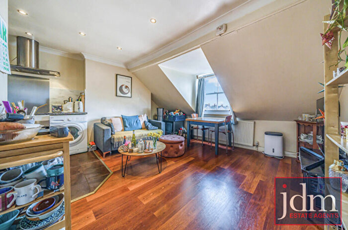 2 Bedroom Apartment To Rent In Pepys Road, New Cross, London, SE14