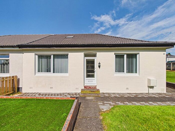3 Bedroom Semi-Detached Bungalow For Sale In Middlefield Drive, Muirkirk, Cumnock, KA18