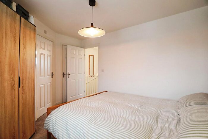 3 Bedroom End Of Terrace House For Sale In Grainger Drive, Pocklington, York, YO42