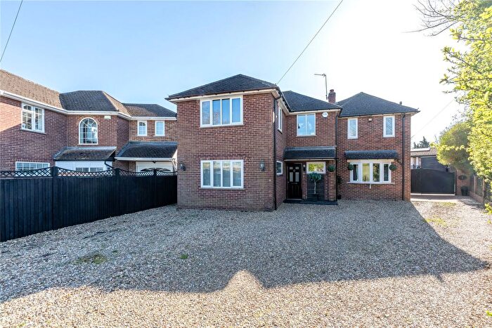 6 Bedroom Detached House For Sale In Oak Stubbs Lane, Dorney Reach, Maidenhead, Buckinghamshire, SL6