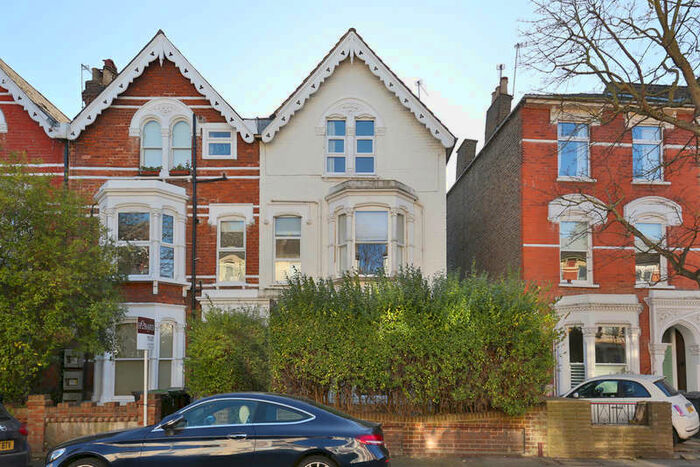 1 Bedroom Flat To Rent In Cornwall Road, Stroud Green, London, N4
