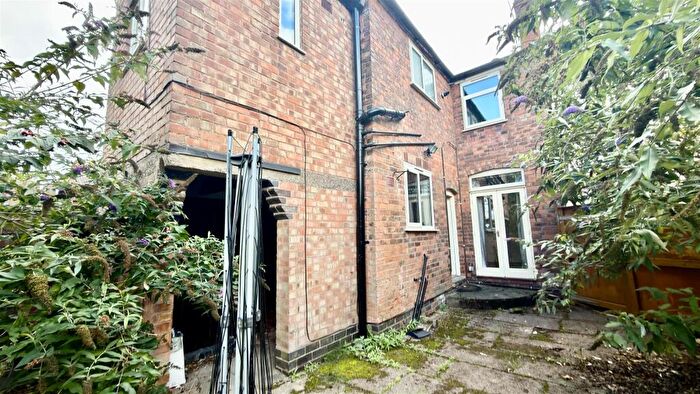 3 Bedroom House To Rent In Hollyfield Road, Sutton Coldfield, B75