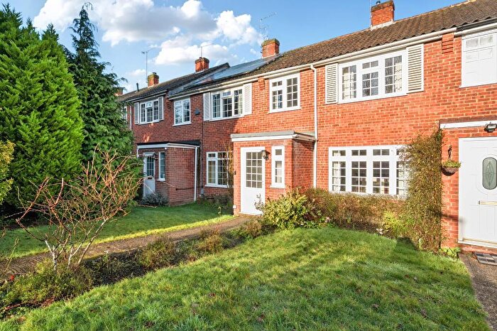 3 Bedroom Terraced House To Rent In Triggs Close, Woking, GU22