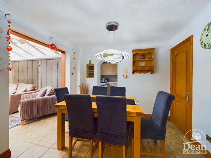 4 Bedroom Detached House For Sale In The Spires, Lydney, GL15