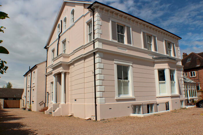 Studio To Rent In Warwick Place, Leamington Spa, CV32