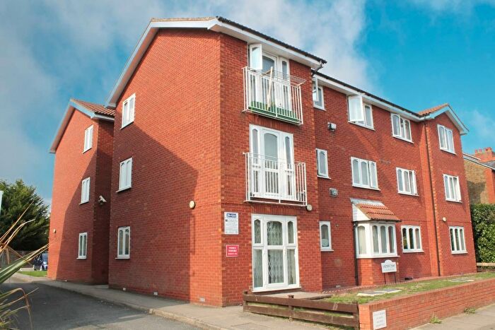 1 Bedroom Flat To Rent In Chiltern Court, Buckingham Road, Harrow, HA1