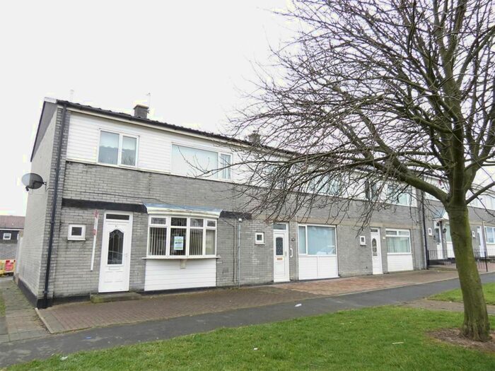 3 Bedroom End Of Terrace House To Rent In Helford Road, Peterlee, Durham SR8