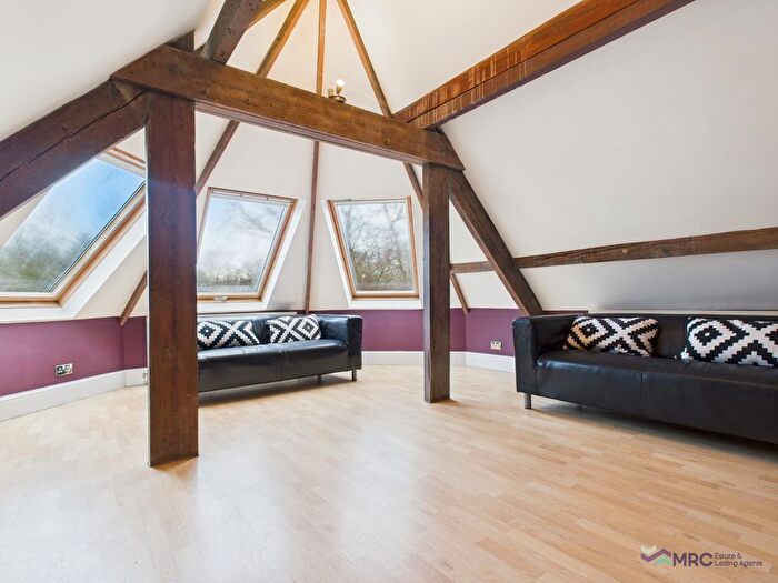 2 Bedroom Flat To Rent In Pearson Park, HU5