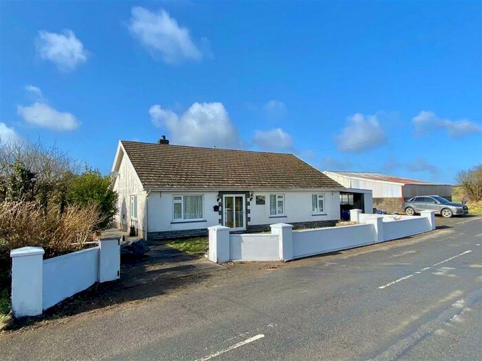 3 Bedroom Smallholding For Sale In Llanfyrnach, Pembrokeshire, SA35