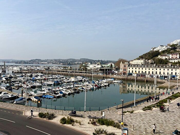 2 Bedroom Flat For Sale In Victoria Parade, Queens Quay, TQ1