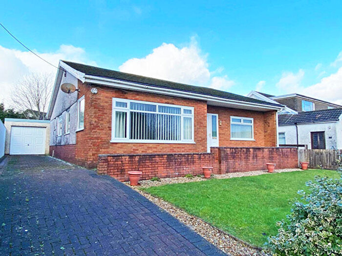 3 Bedroom Detached Bungalow For Sale In Hospital Road, Pen-Pedair-Heol, Hengoed, CF82
