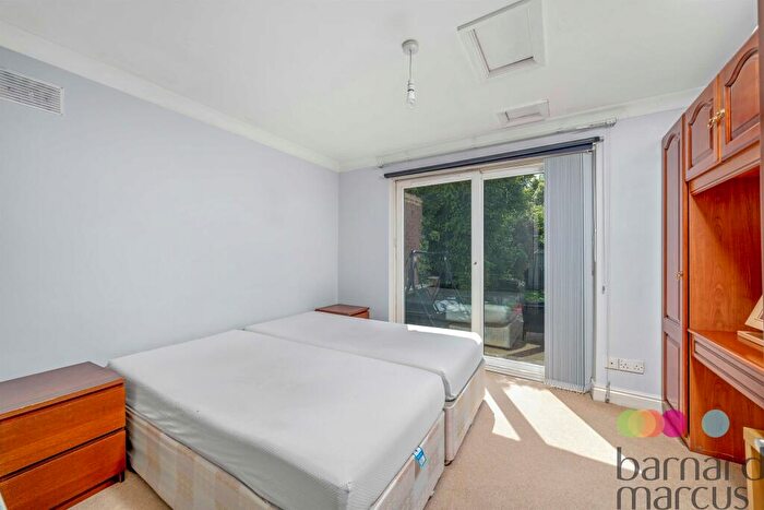 2 Bedroom Flat For Sale In Faber Gardens, London, NW4