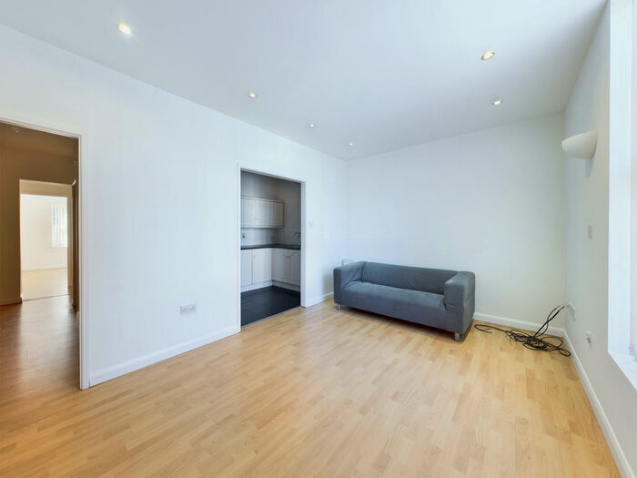 2 Bedroom Flat To Rent In Sandhu House, Soho Hill, Hockley, Birmingham, B19