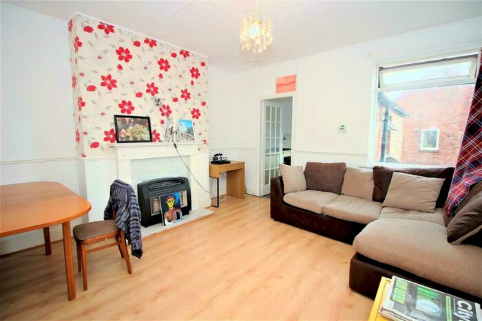 2 Bedroom Flat To Rent In Allendale Road, Walker, Newcastle Upon Tyne, NE6