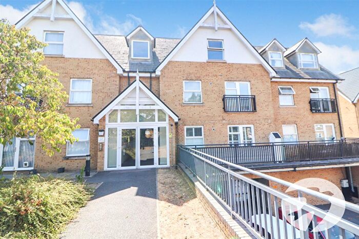 1 Bedroom Flat For Sale In Tanners Close, Crayford, Dartford, DA1