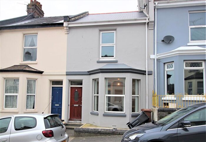 1 Bedroom Flat To Rent In Holdsworth Street, Pennycomequick, Plymouth, PL4