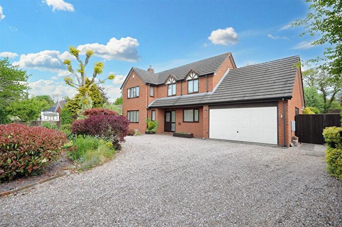 4 Bedroom Detached House For Sale In Highlows Lane, Yarnfield, Stone, ST15
