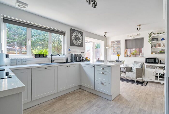 5 Bedroom Detached House For Sale In Pomphrey Hill, Mangotsfield, Bristol, South Gloucestershire, BS16