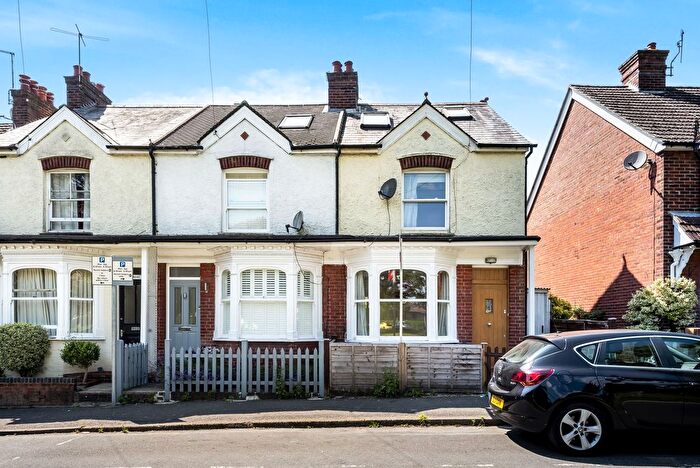 3 Bedroom Semi-Detached House To Rent In St. Christophers Green, Haslemere, GU27