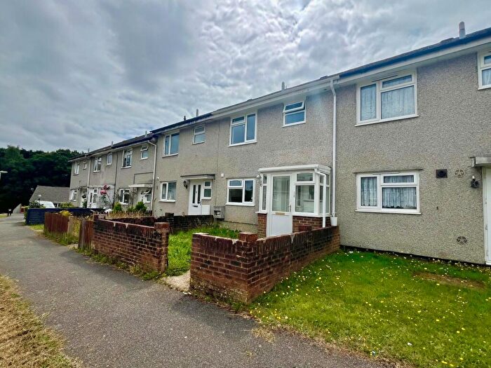 House To Rent In Essex Green, Chandlers Ford, SO53