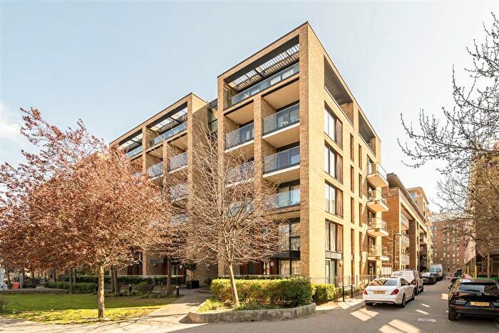 2 Bedroom Flat To Rent In Albatross Way, London, SE16