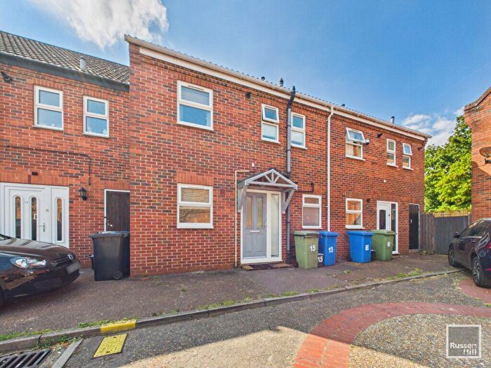 3 Bedroom Terraced House For Sale In Kerville Street, Bowthorpe, NR5