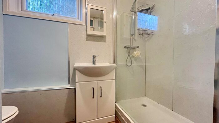 1 Bedroom Maisonette To Rent In Victoria Road, Sutton, SM1