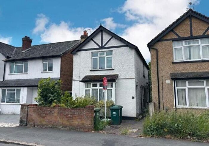 1 Bedroom Flat To Rent In Chesterfield Road, Ashford, Surrey, TW15