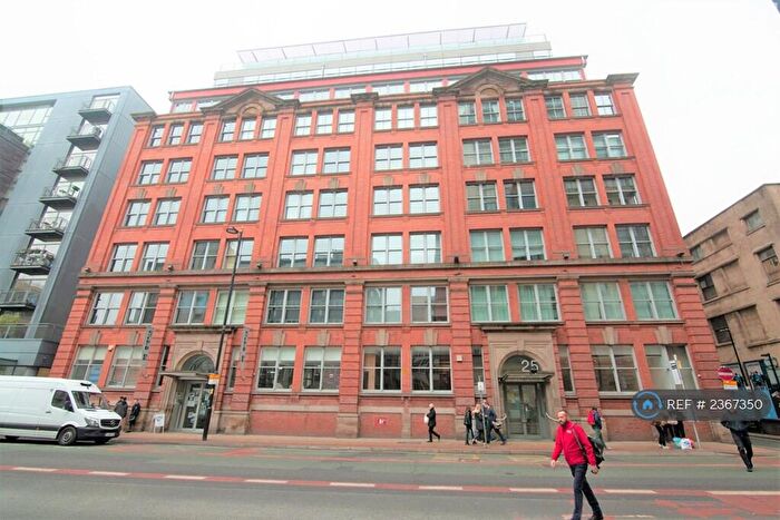 2 Bedroom Flat To Rent In Church Street, Manchester, M4