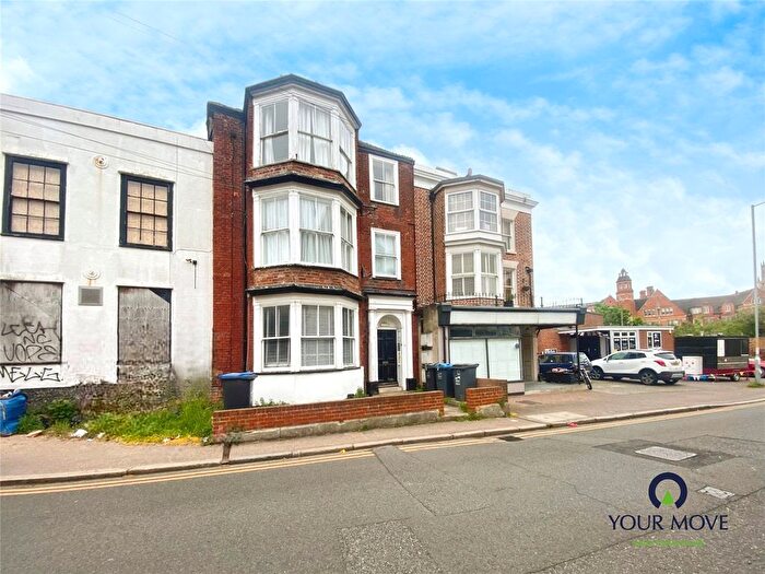 1 Bedroom Flat To Rent In High Street, Ramsgate, Kent, CT11