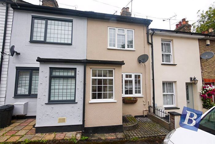 2 Bedroom Terraced House To Rent In Sussex Road, Brentwood, Essex, CM14