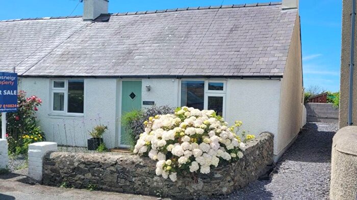 3 Bedroom Semi-Detached House For Sale In Llanfaelog, LL63