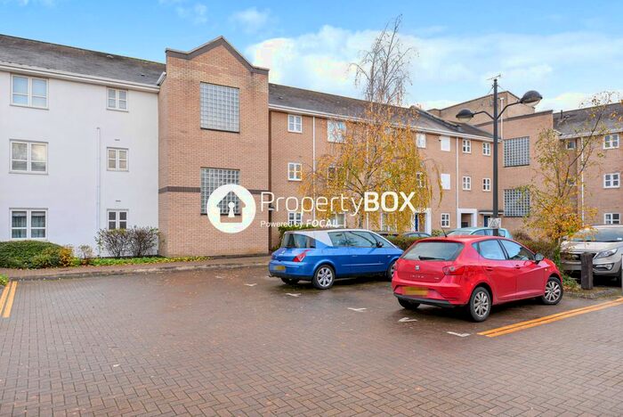 2 Bedroom Flat To Rent In Parkland Place, Bicester, OX26