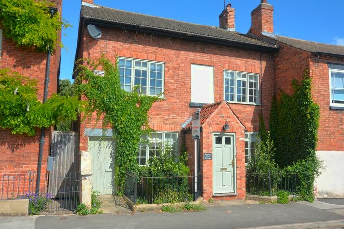 4 Bedroom Cottage For Sale In Church Street, Southwell, NG25