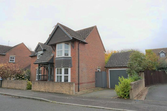 3 Bedroom Detached House To Rent In Short Close, Warmington, Peterborough PE8