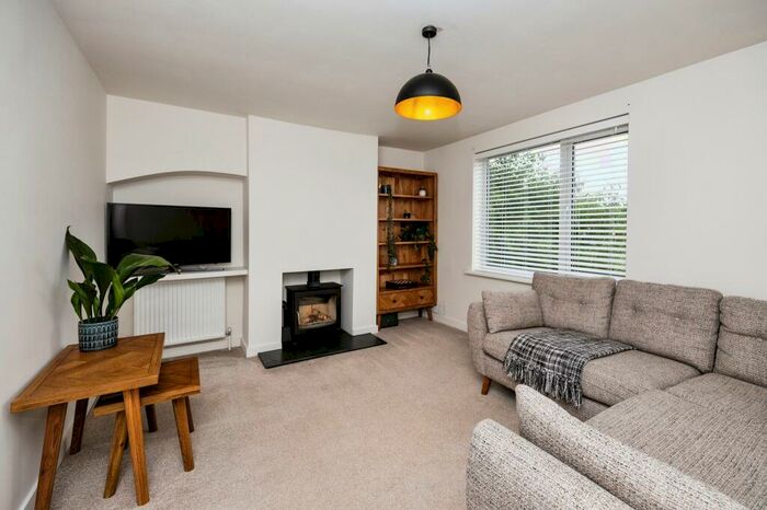 2 Bedroom End Of Terrace House For Sale In Seasalter Road, Graveney, Faversham, Kent, ME13