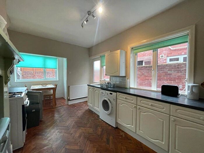 4 Bedroom House To Rent In Wrentham Estate, Old Tiverton Road, Exeter, Devon, EX4