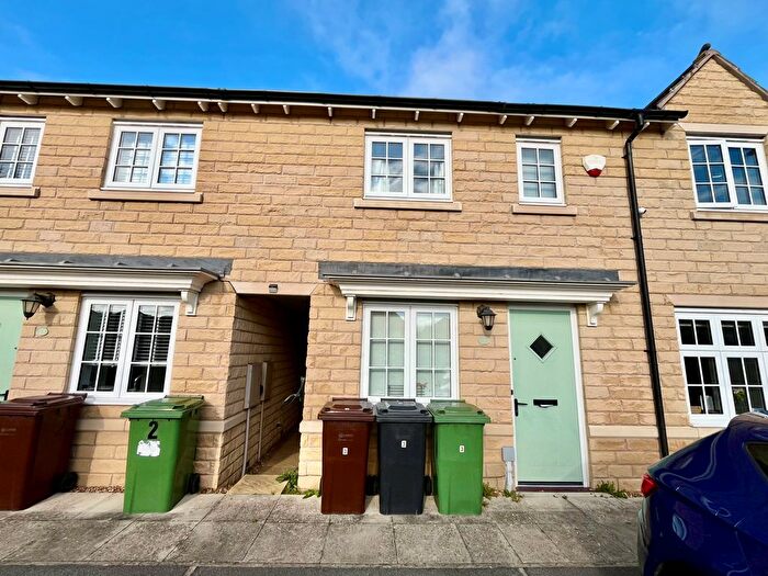 3 Bedroom Property To Rent In Bletchley Fold, Horsforth, Leeds, LS18