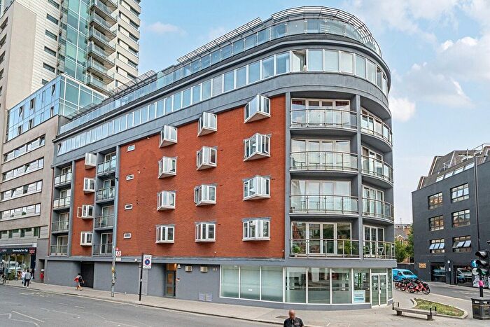 2 Bedroom Flat For Sale In Long Lane, Borough, London, SE1