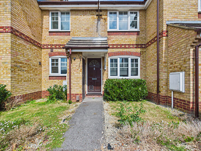 1 Bedroom Terraced House For Sale In Carnation Way, Aylesbury, HP21