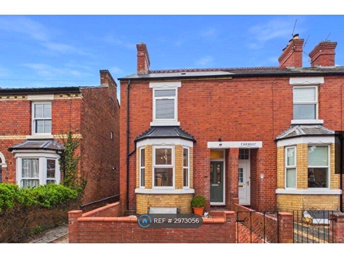 3 Bedroom Semi Detached House To Rent In Percy St, Shrewsbury, SY1