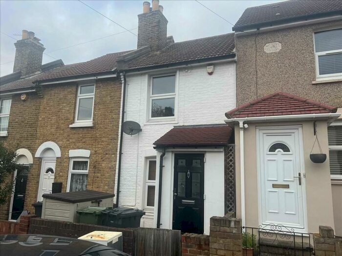 2 Bedroom Terraced House To Rent In St Martins Road, Dartford, DA1