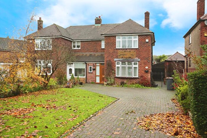 3 Bedroom Semi-Detached House For Sale In Bedworth Road, Bulkington, Bedworth, CV12