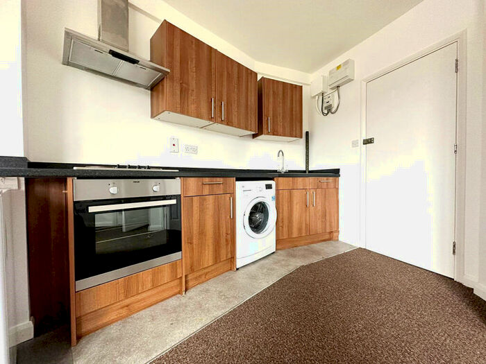 1 Bedroom Flat To Rent In High Street, Orpington, BR6