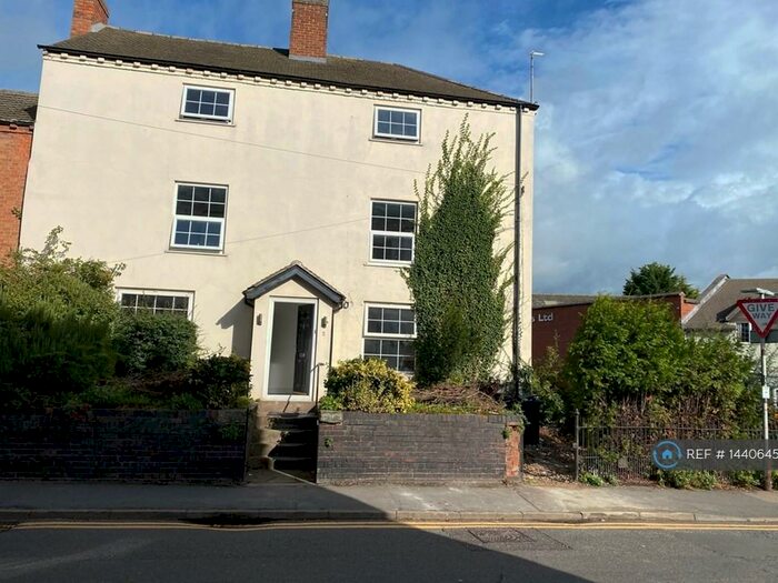 7 Bedroom End Of Terrace House To Rent In High Street, Kegworth, Derby, DE74