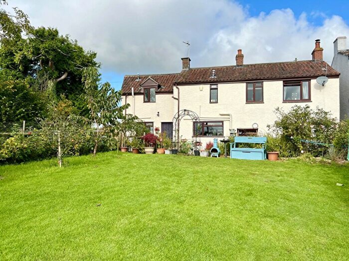 3 Bedroom Detached House For Sale In Chew Lane, Chew Stoke, BS40