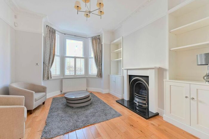 4 Bedroom Property To Rent In Lettice Street, Parsons Green, London, SW6