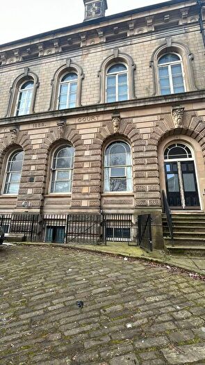 2 Bedroom Flat To Rent In Sole Suite, Old County Court, Manor Row, Bradford, BD1