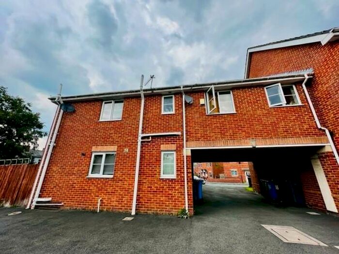 1 Bedroom House To Rent In Leegrange Road, Manchester, M9